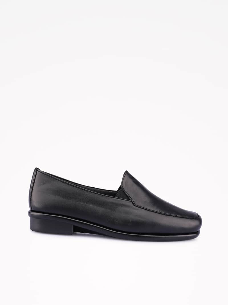 Sapato Loafer em Pele com Sola Ultra Flex