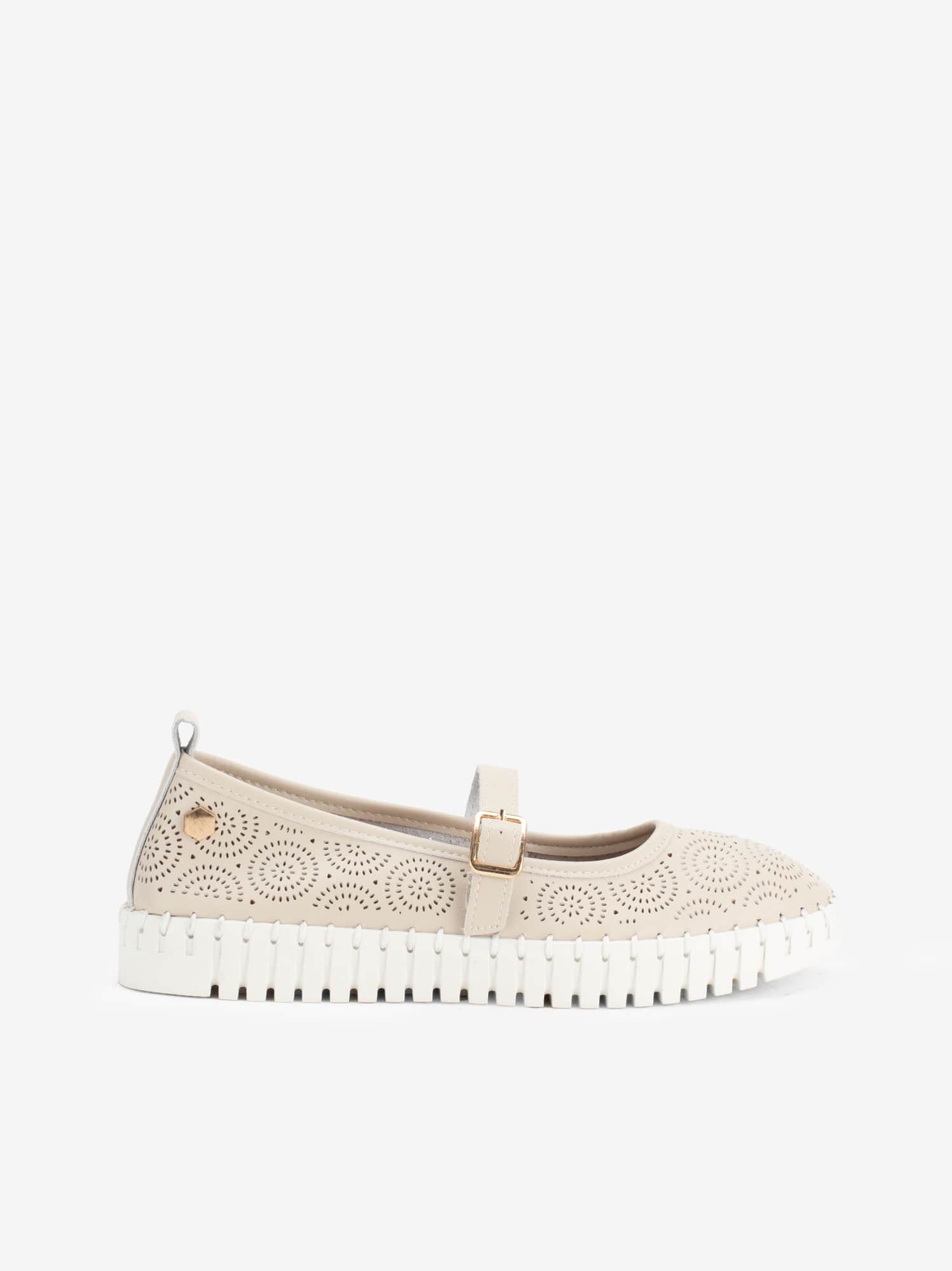 Sapato Mery Jane em Pele Perfurada