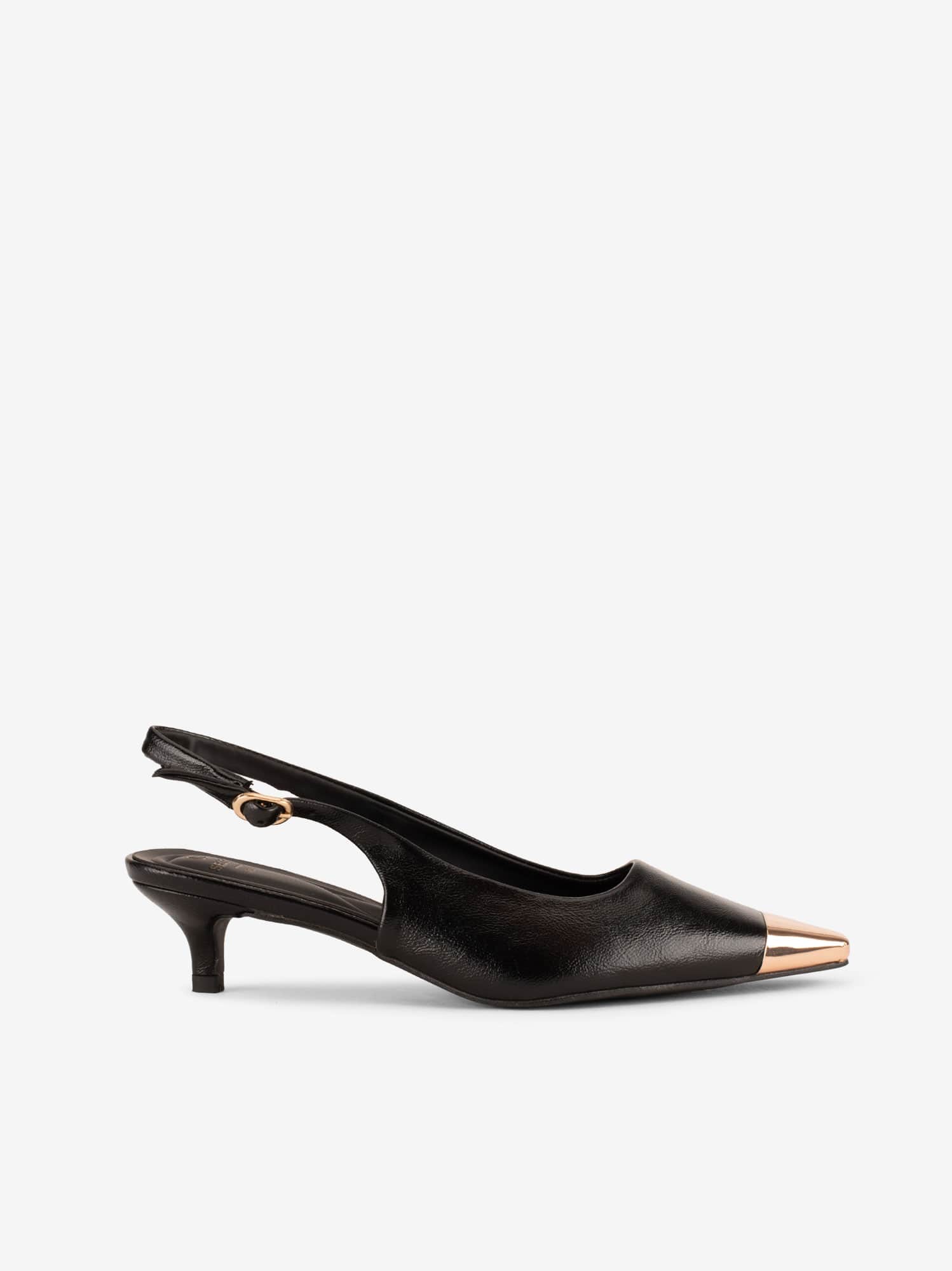 Sapato Sling Back de Cap Toe Metálica