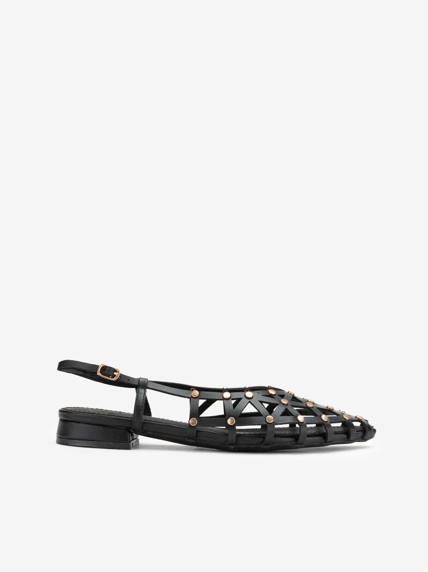 Sapato Sling Back com Tachas