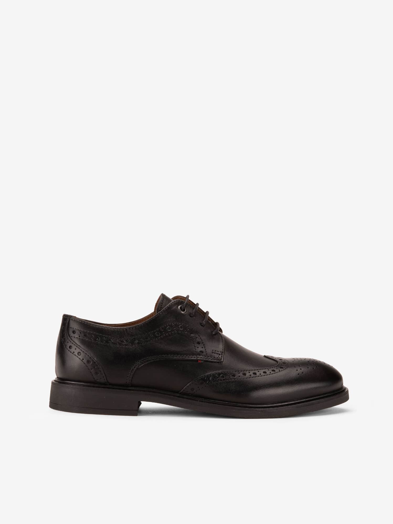 Sapato Brogue em Pele