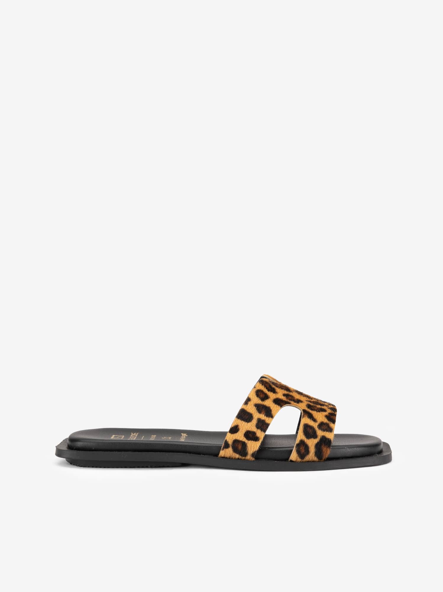 Chinelo Flat em Pele Estampada
