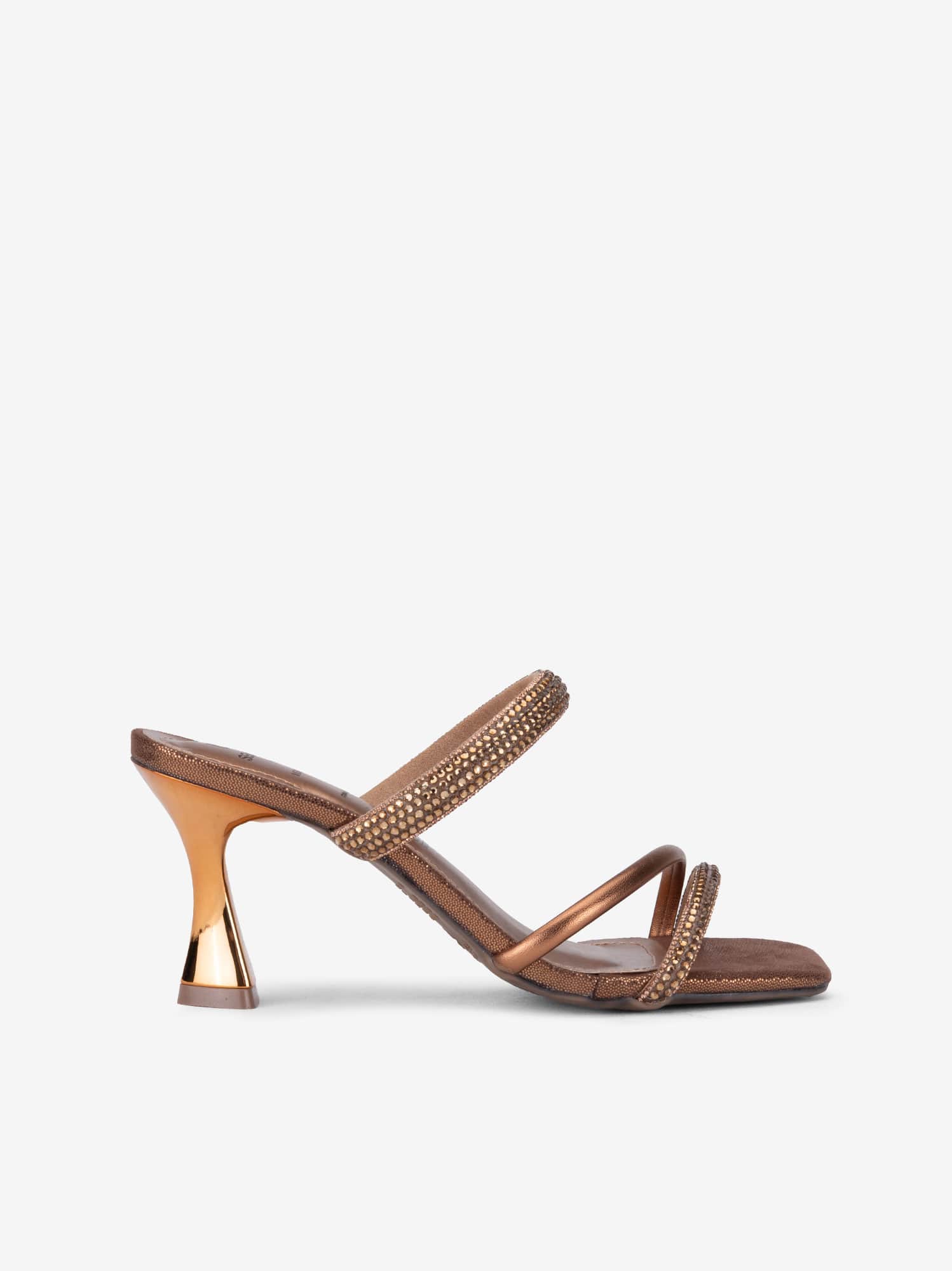 Sandália de Salto com Cristais