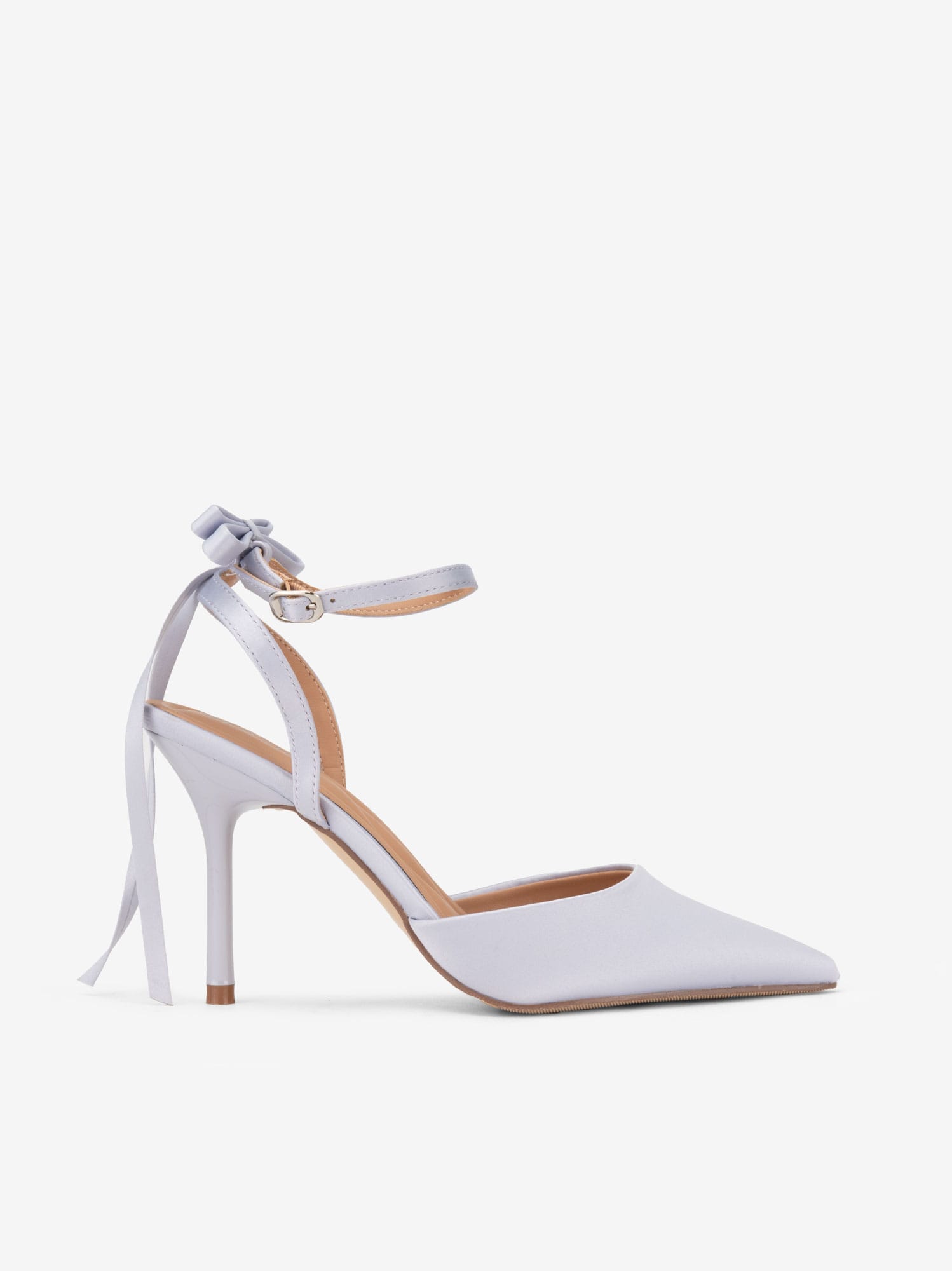 Sapato Pump de Salto em Cetim